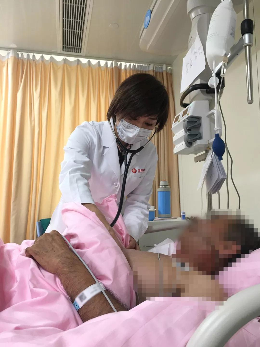 健康時(shí)報(bào)報(bào)道—患者心臟驟停半小時(shí) 西安國際醫(yī)學(xué)中心醫(yī)院上演生死時(shí)速