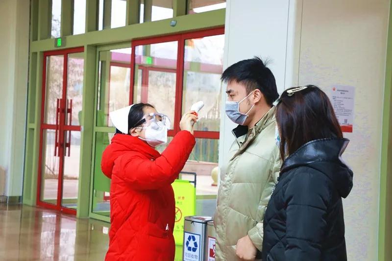 疫情防控的安全屏障是這樣筑牢的——疫情下的西安國(guó)際醫(yī)學(xué)中心醫(yī)院