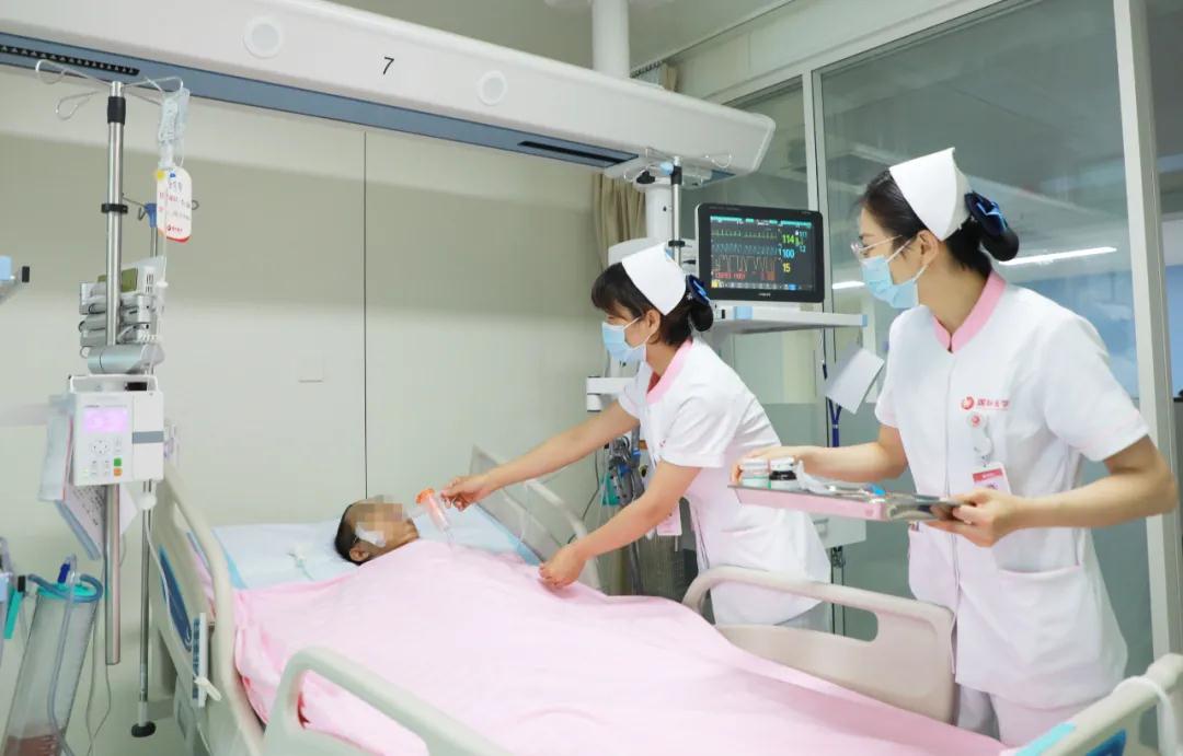離死亡最近，離希望也更近——記西安國際醫(yī)學(xué)中心醫(yī)院胸外科ICU