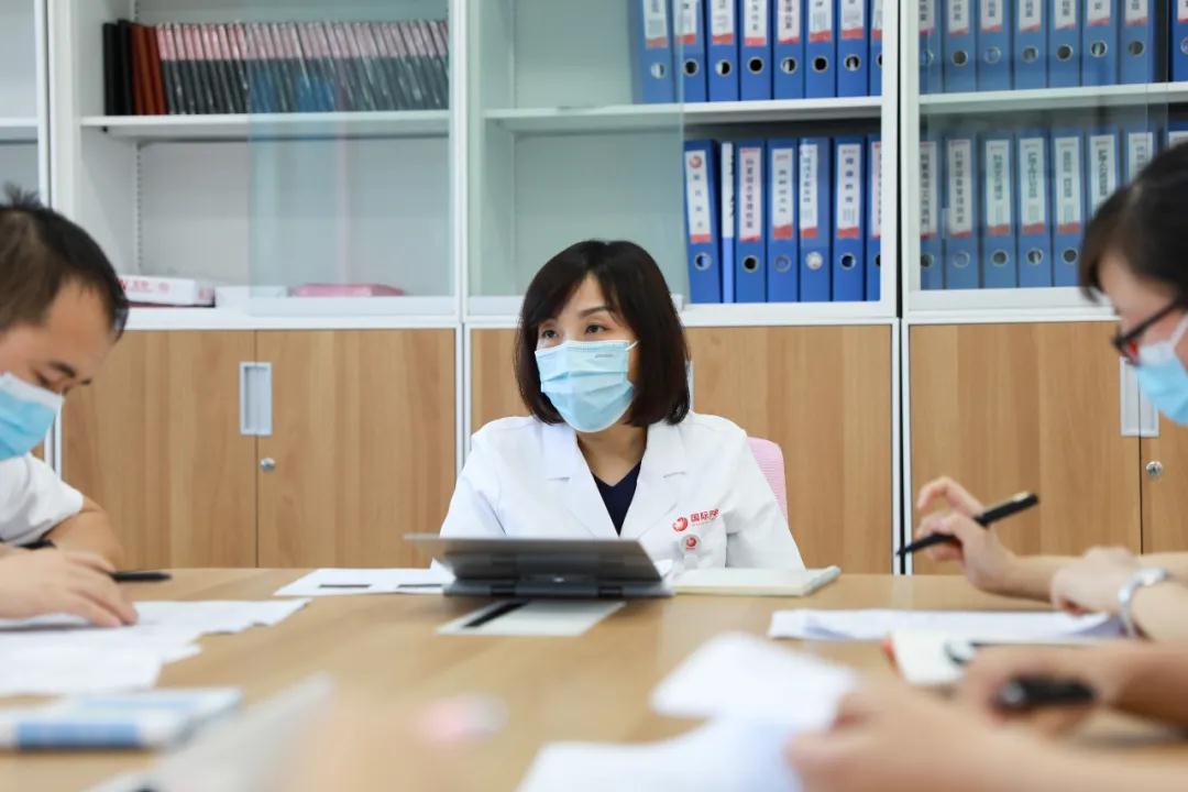 陽光網(wǎng)—薛妍：醫(yī)生要有溫度、有尺度、有深度