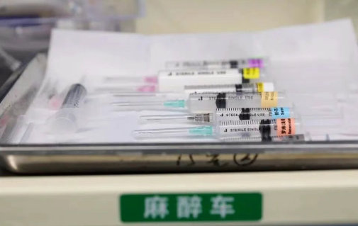 心梗6天+粉碎骨折！教科書上的“禁區(qū)”，他們硬是闖過來了…