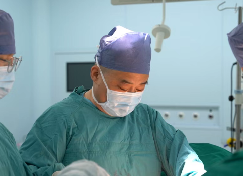 86歲，當(dāng)“人生最后一次骨折”遇上心臟3根血管堵了2根